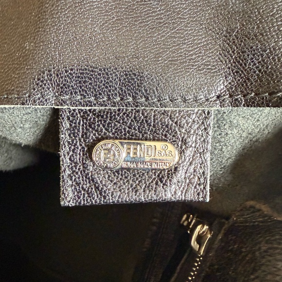 ❤️RARE FENDI Black Leather Forever Mama Bag❤️ - Picture 5 of 16